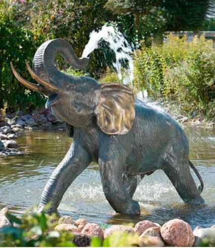 Bronzefigur Junger Elefant